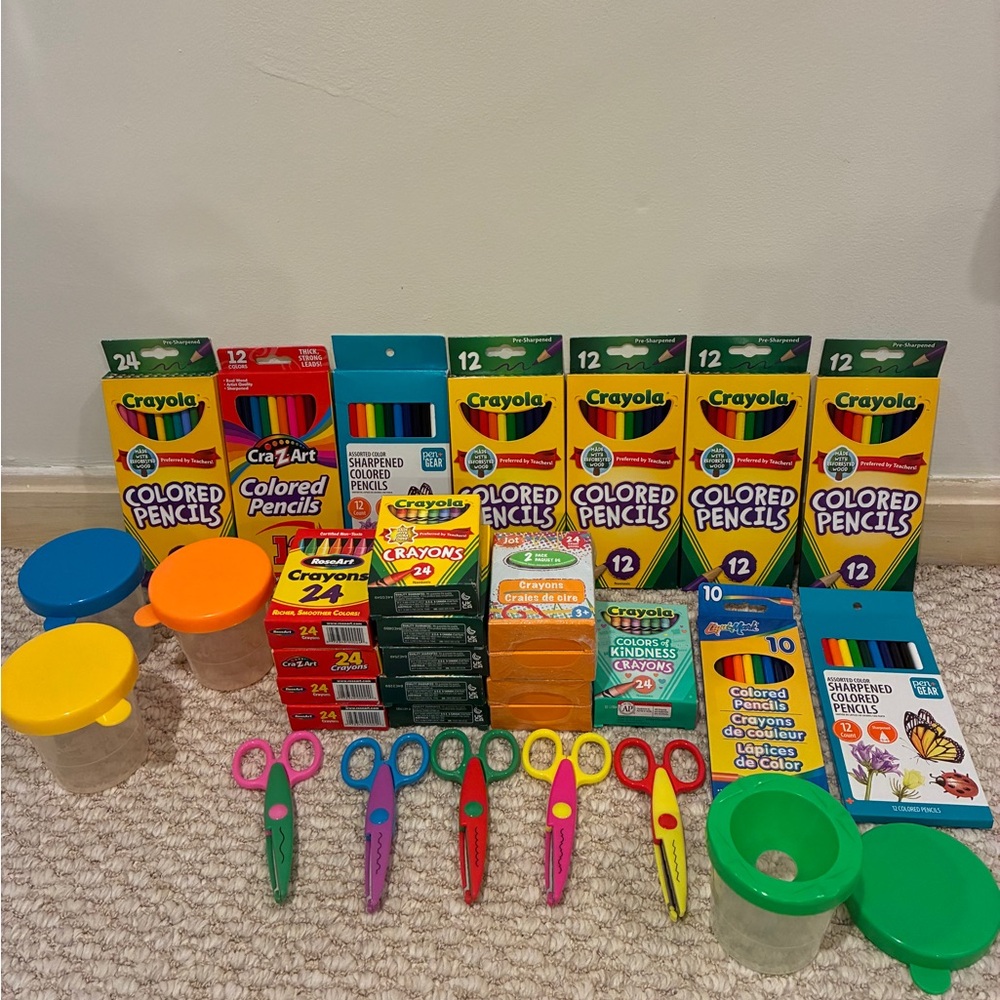 Crayola Colorful Party Supplies Set with Scissors and Pencils